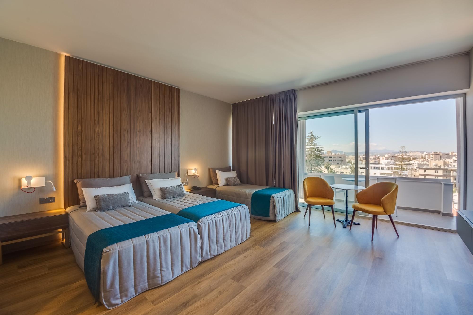 Sun Hall Otel Larnaca