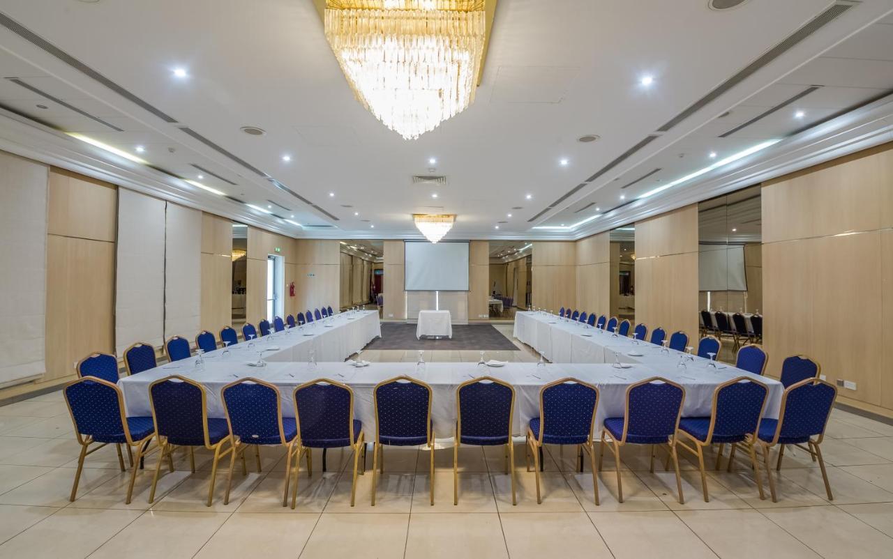 Otel Sun Hall Larnaca